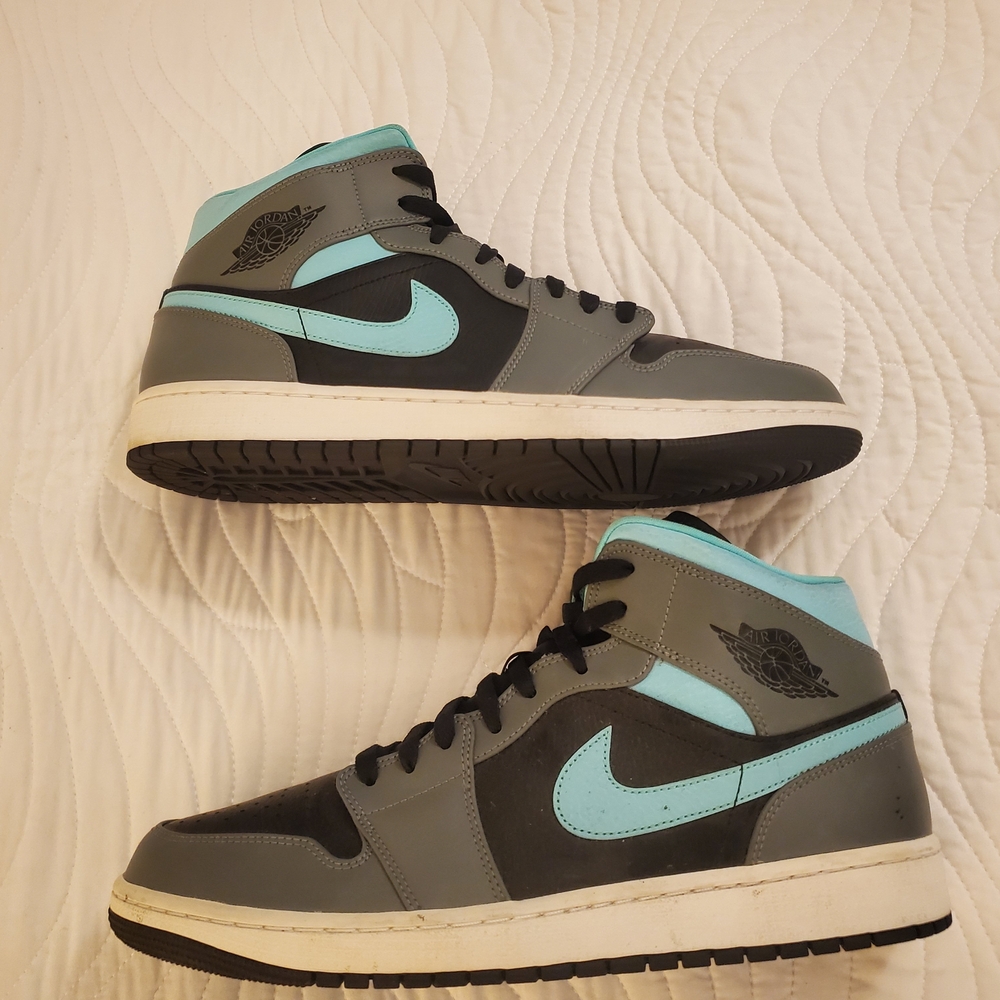 Nike‎ Air Jordan 1 Mid 'Grey Aqua'  Sneakers - Picture 3 of 8